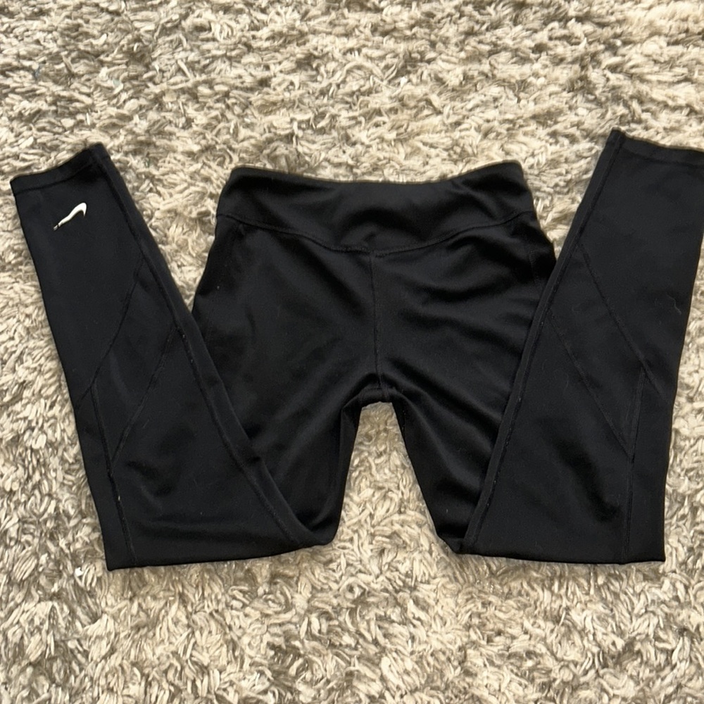 Girls Nike size large, dry fit black leggings excellent used condition